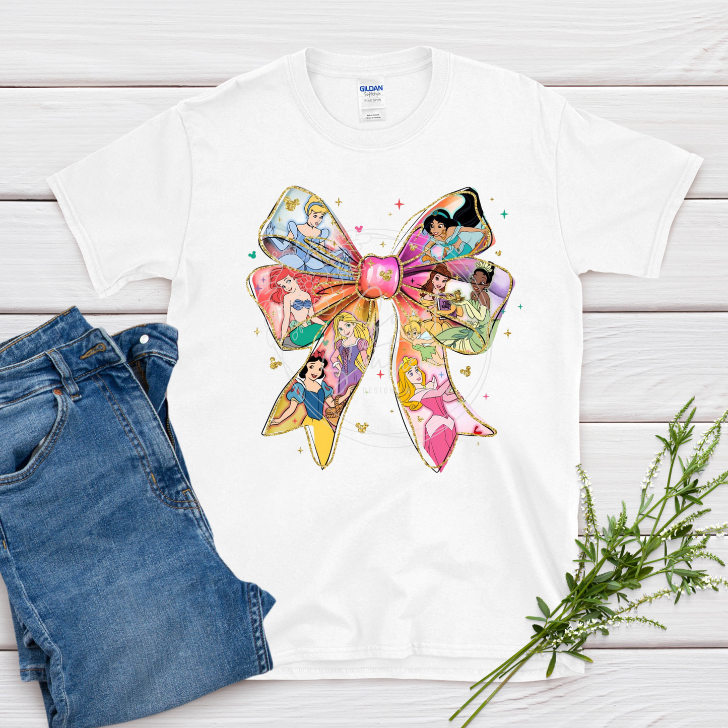 princess’ in bow t-shirt