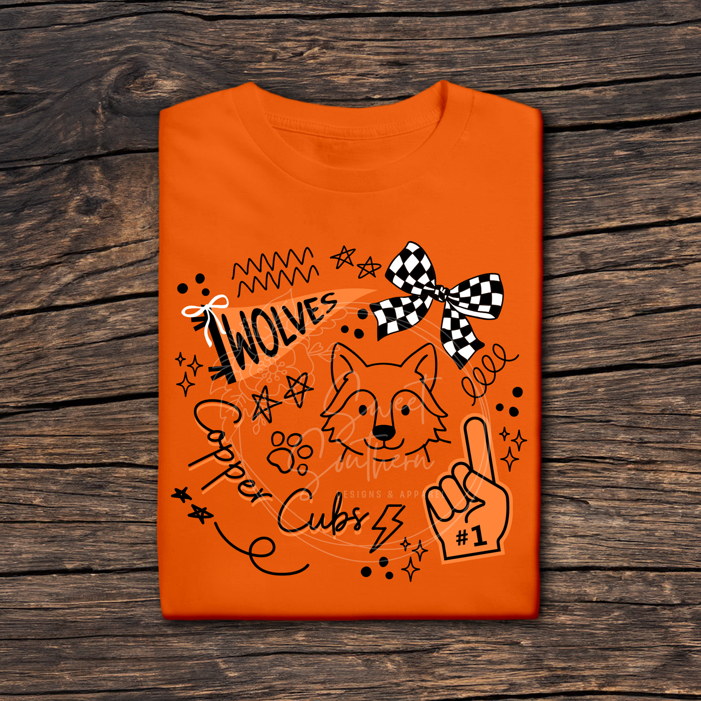 doodle wolves den t-shirt