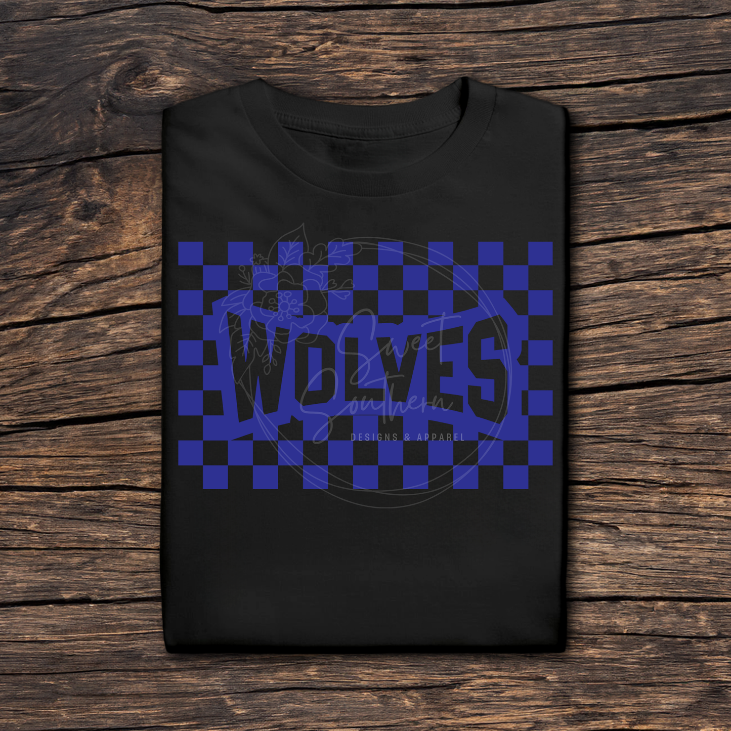 checkered wolves black t-shirt
