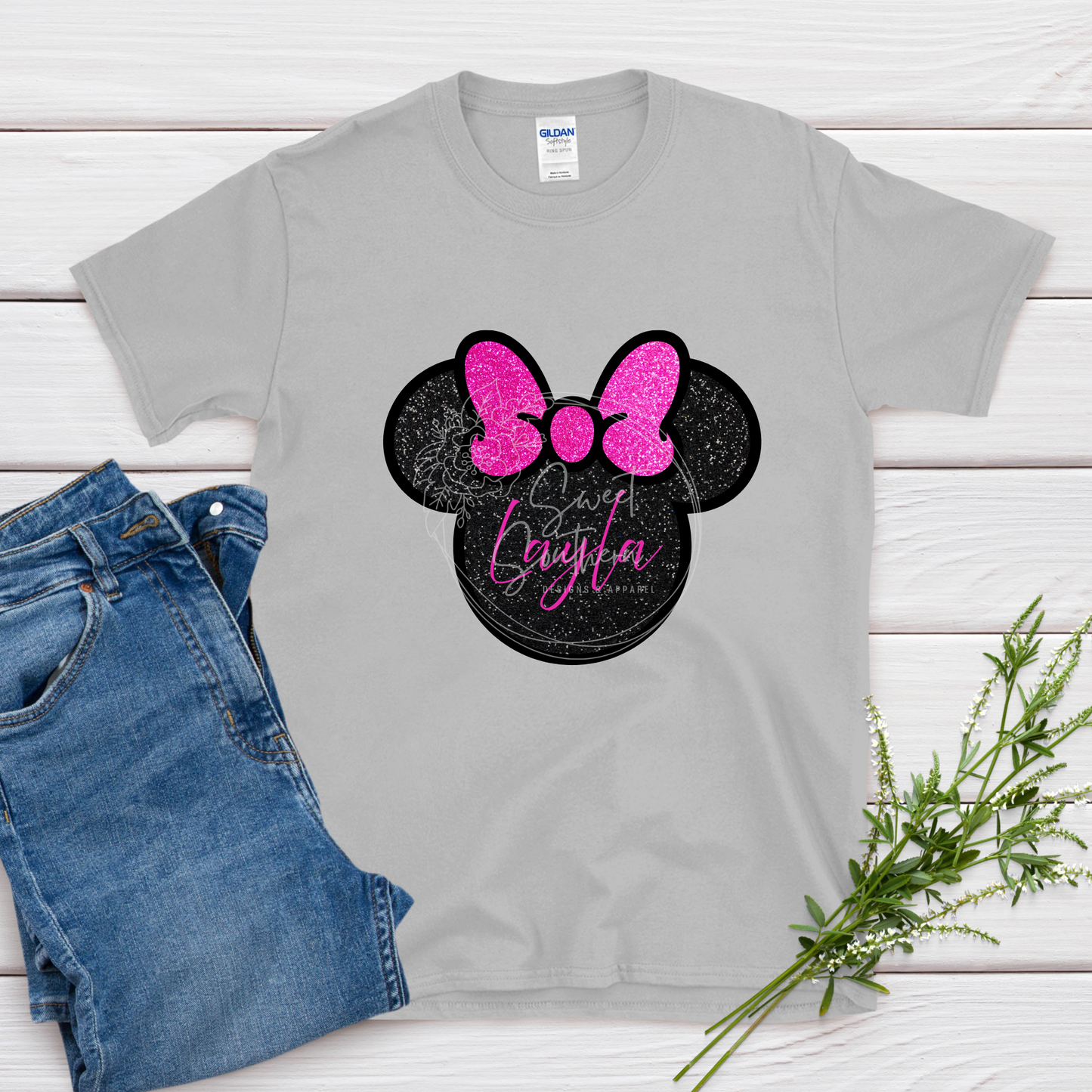 minnie mouse glitter personalized t-shirt