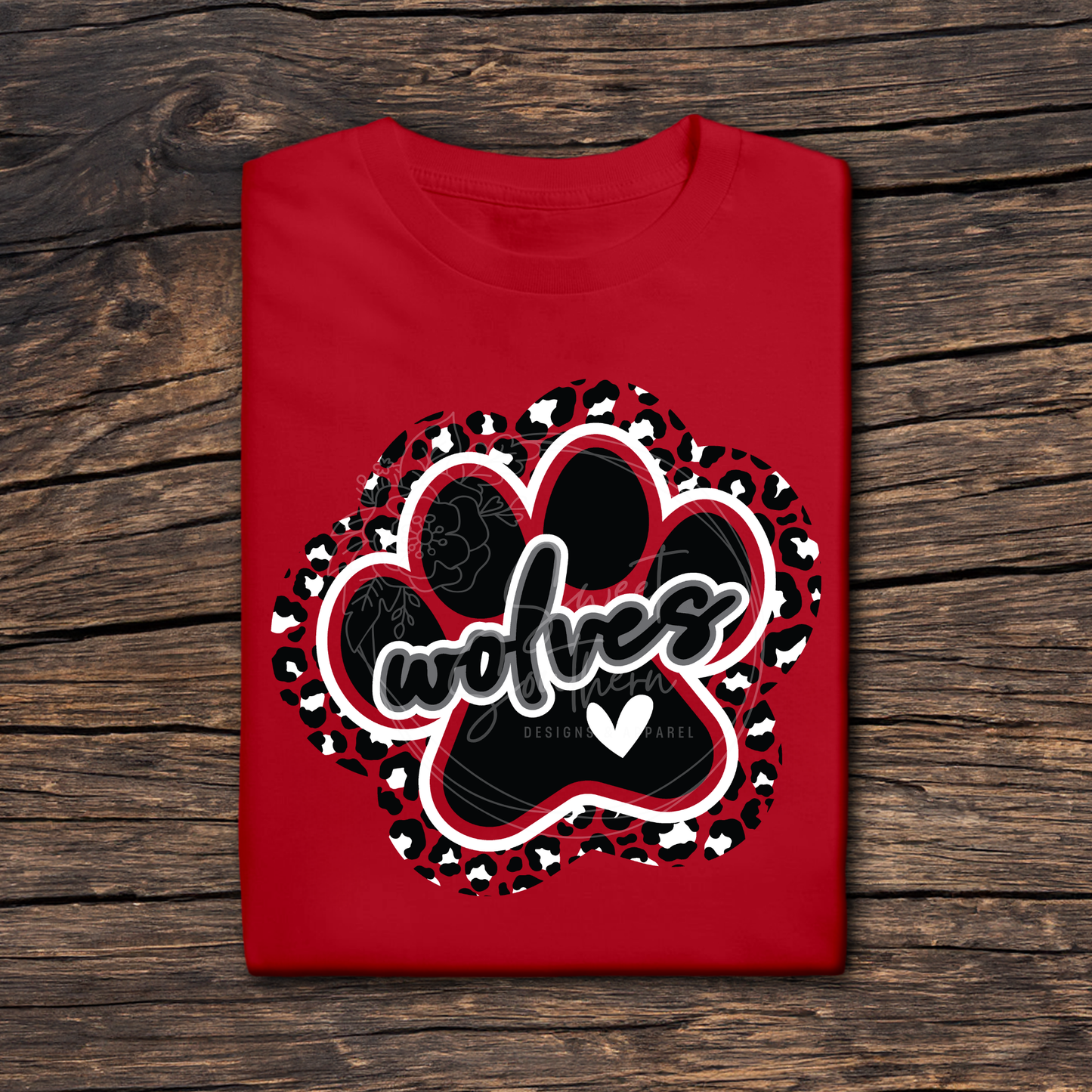 wolves paw print colored t-shirt