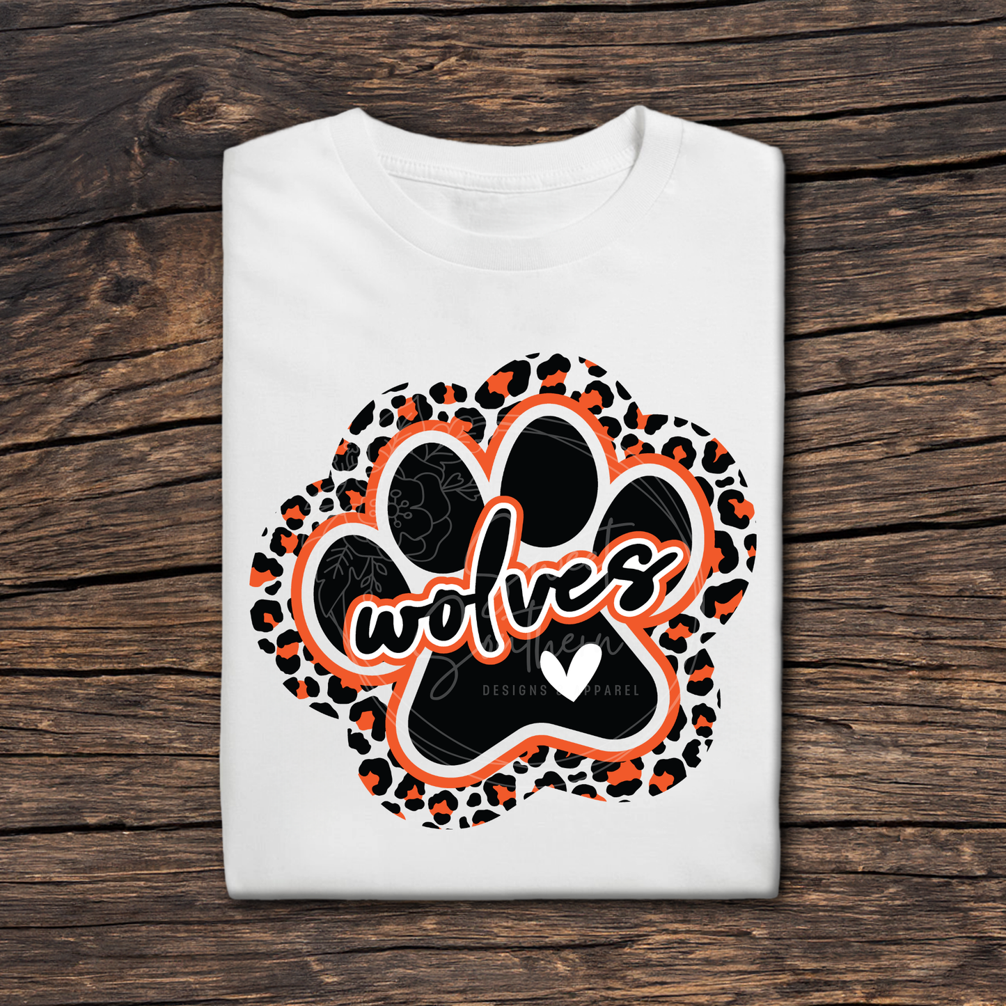 wolves paw print white t-shirt