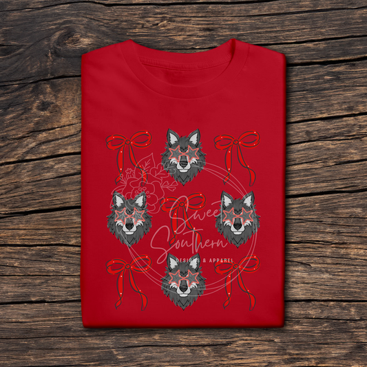 wolves coquette colored t-shirt
