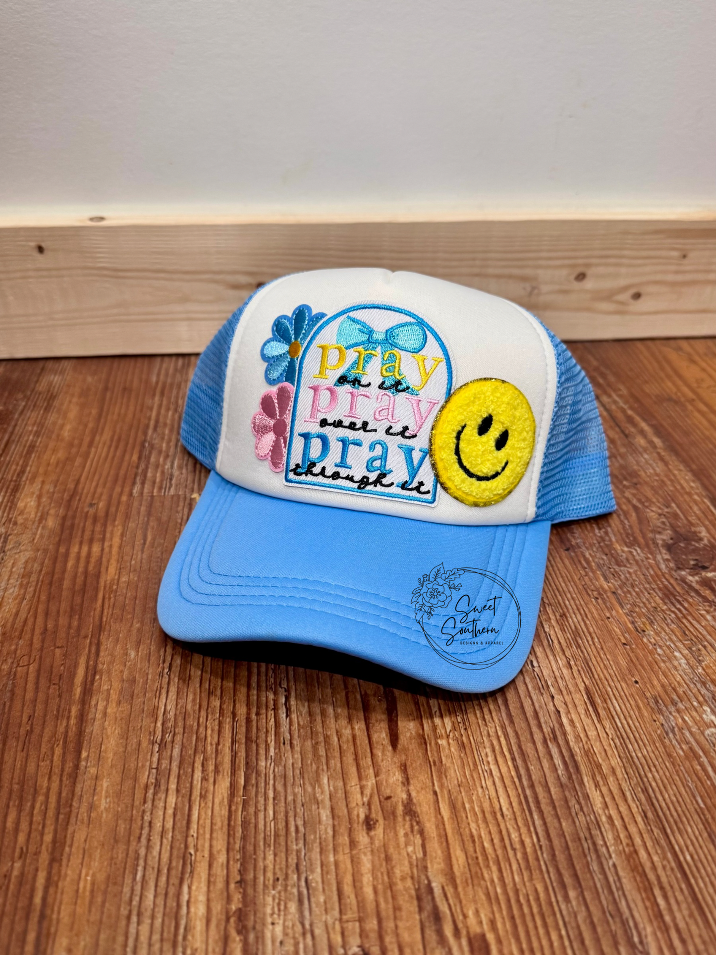 pray hat